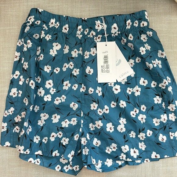 Johnny Was printed flounce shorts (liya pattern) - NWT - Picture 1 of 3